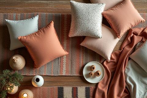 Accessoires décoratifs et objets d’art sélectionnés par l’atelier