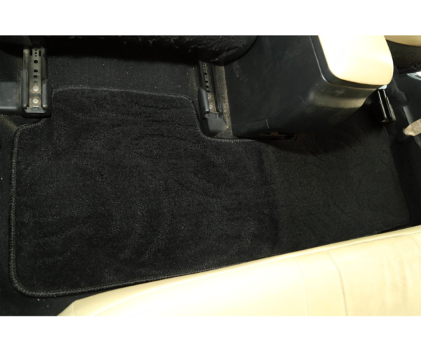 Toyota-Vitz-2004-2010-Car-Floor-Mats